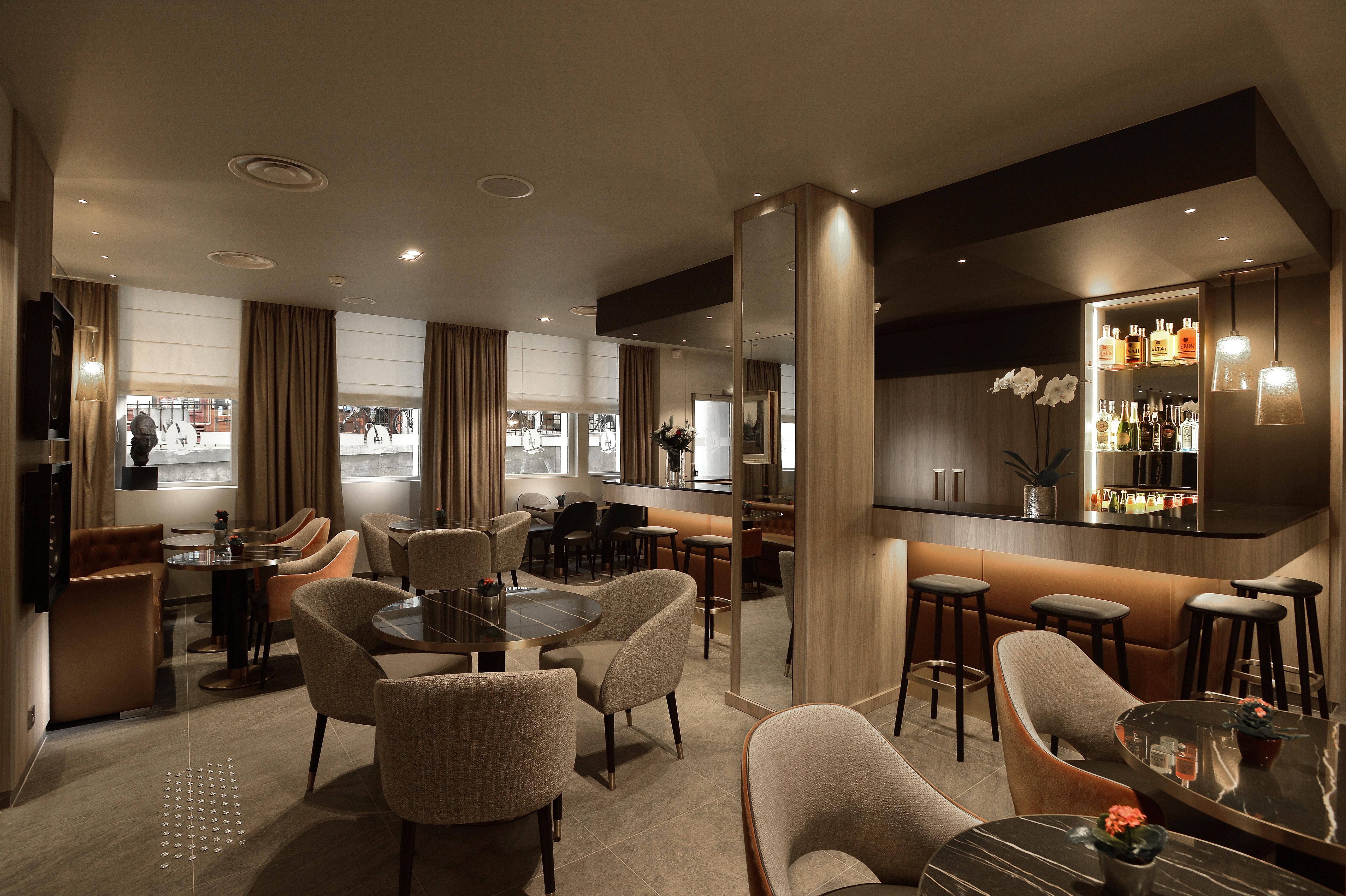 Hotel La Lanterne & Spa By Timhotel Paris Exterior photo