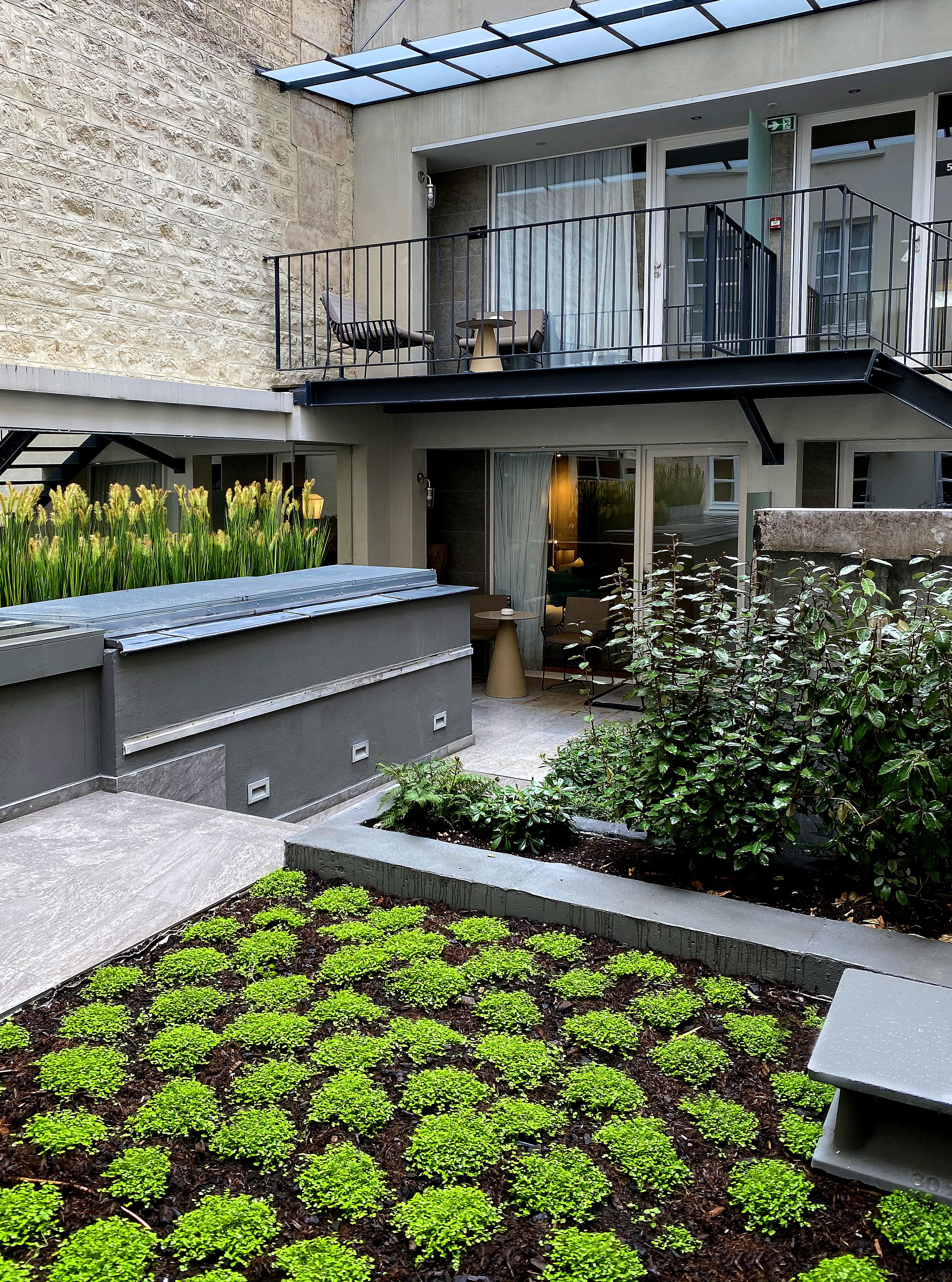 Hotel La Lanterne & Spa By Timhotel Paris Exterior photo